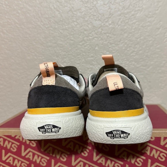 Vans Ultrarange Exo Se brown Suede multi marshmallow women’s size 5 - Picture 6 of 10